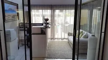 Sunset Beach Lodge & Spa Bloubergstrand Hotel
