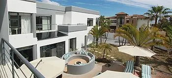Sunset Beach Lodge & Spa Bloubergstrand