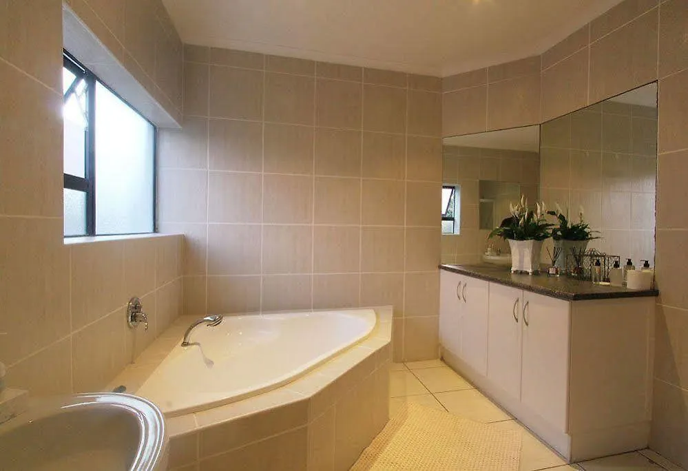 **** Ξενοδοχείο Sunset Beach Lodge & Spa Bloubergstrand Νότια Αφρική