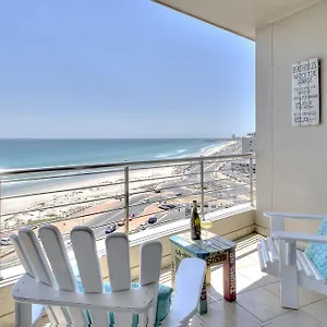 Apartment Portico 802